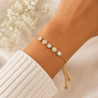 Pulseira  Aço Dourado Ajustável com Strass