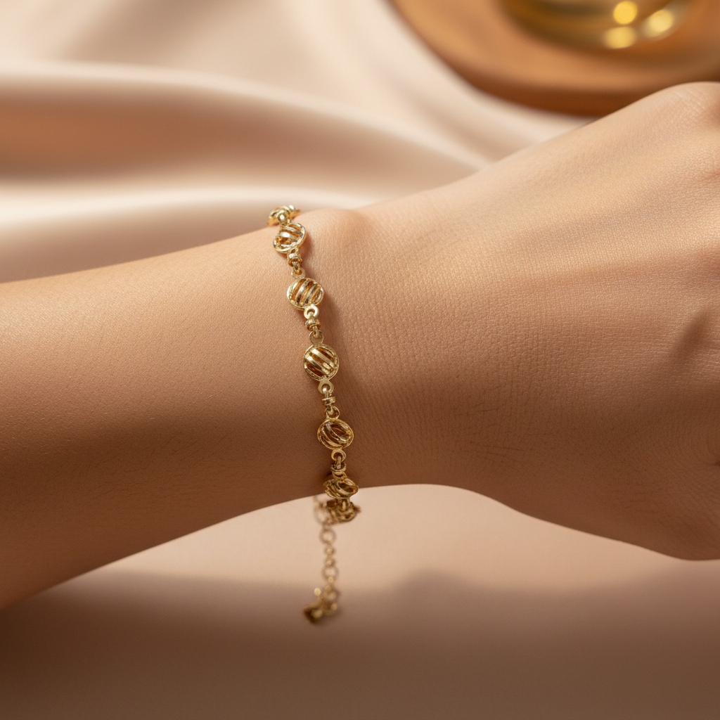 Pulseira Dourada com elos redondos trabalhados