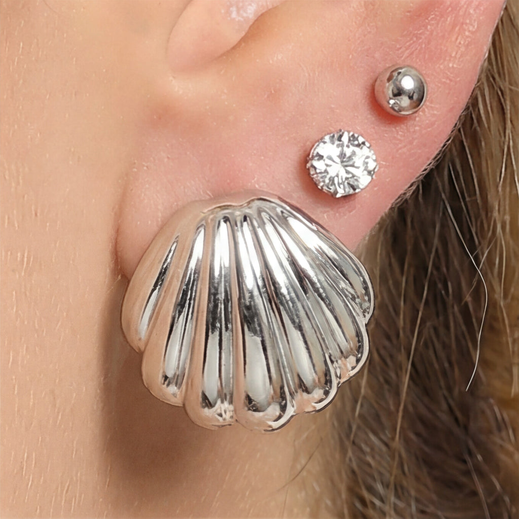 Kit 3 Brincos Prata com trio de brincos bolinha, strass e concha