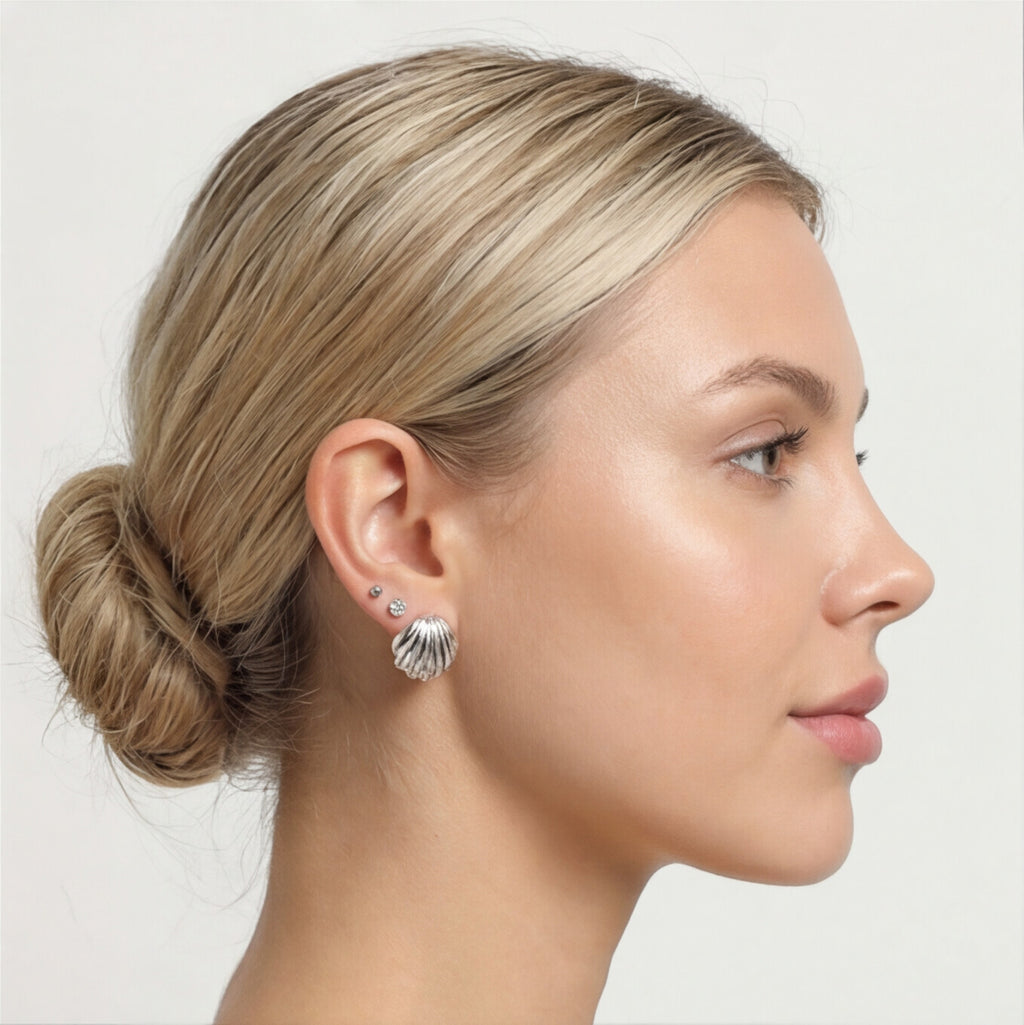 Kit 3 Brincos Prata com trio de brincos bolinha, strass e concha