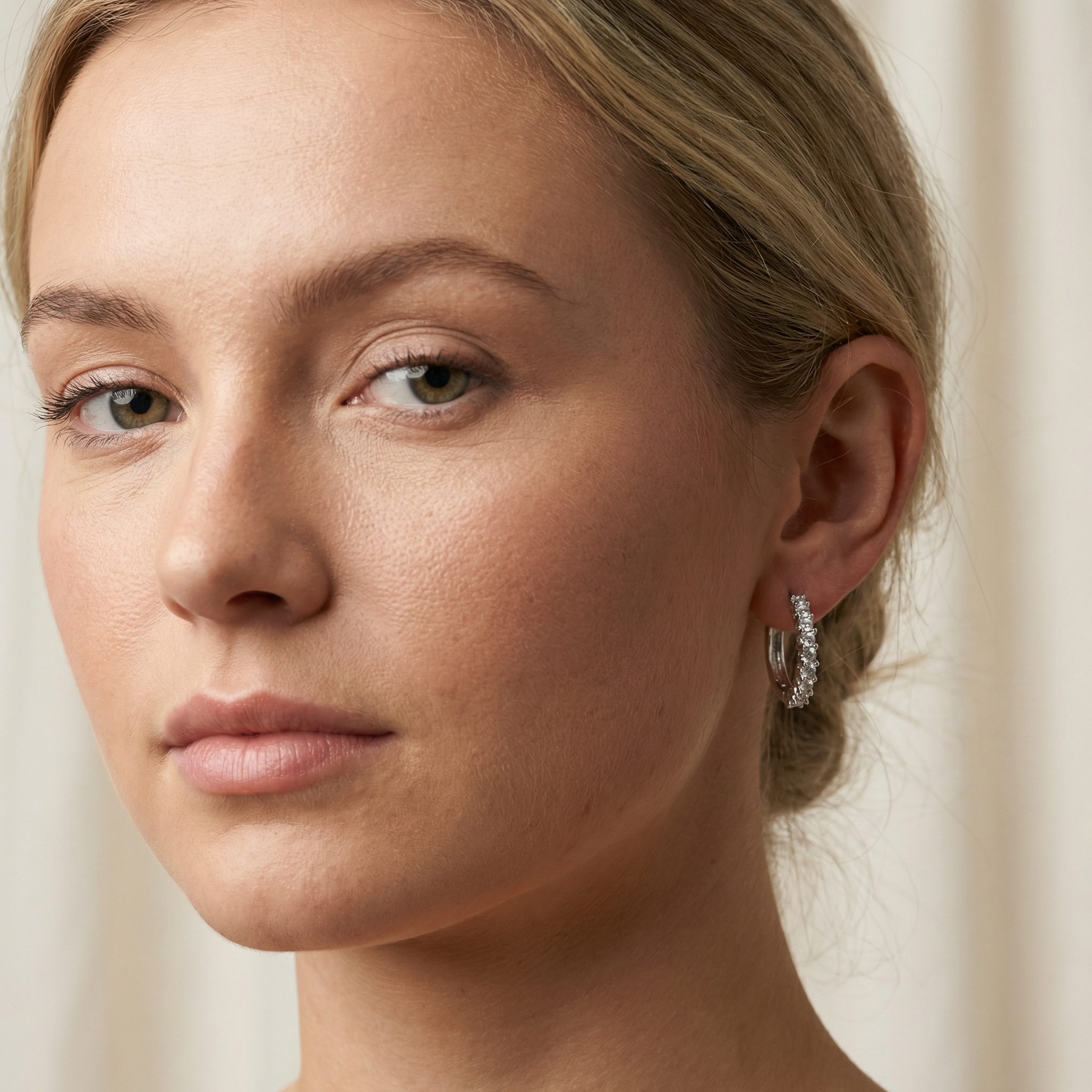 Kit 3 Brincos Prata com Argolas cravejadas