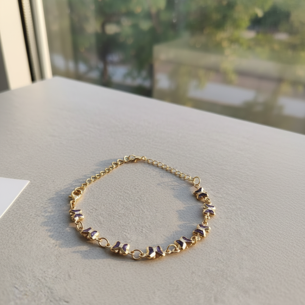 Pulseira Dourado com borboletas lilás
