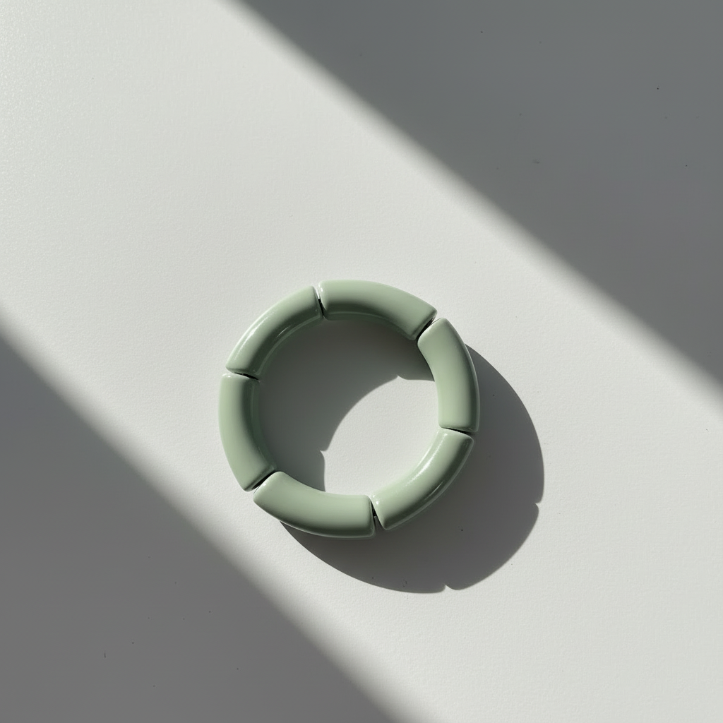 Pulseira Verde de Tubos Elos Curvos em Resina
